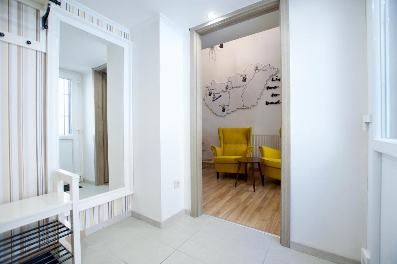 Standard Apartment By Hi5- Rose Street'S Home Budapest Exteriör bild