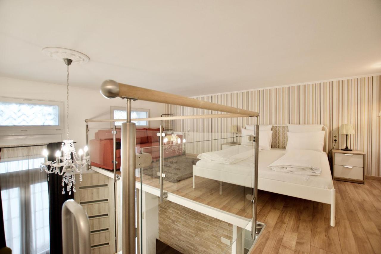 Standard Apartment By Hi5- Rose Street'S Home Budapest Exteriör bild