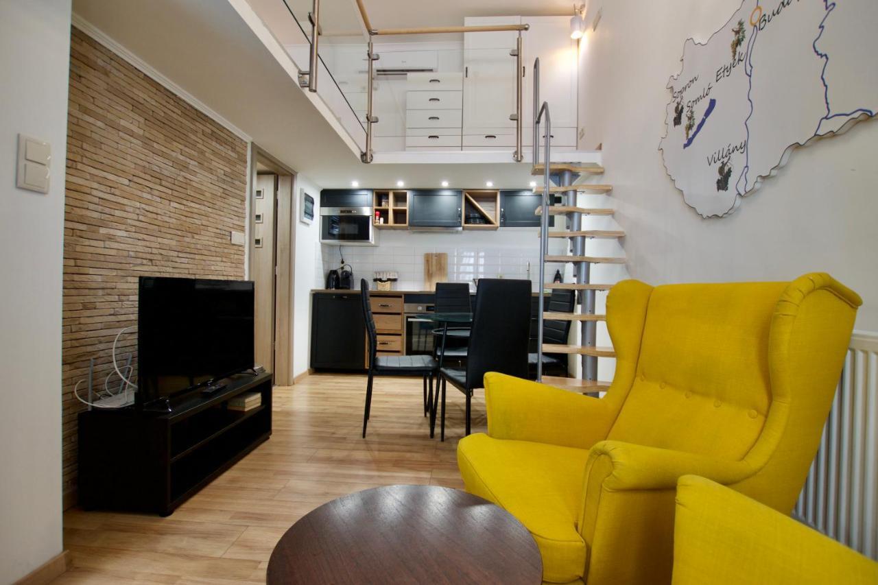 Standard Apartment By Hi5- Rose Street'S Home Budapest Exteriör bild